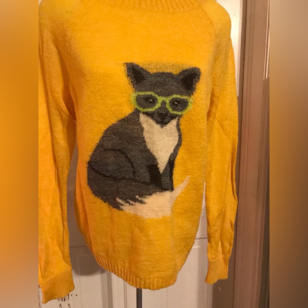 NWT, wool rich long sleeves tops- sweater size: S